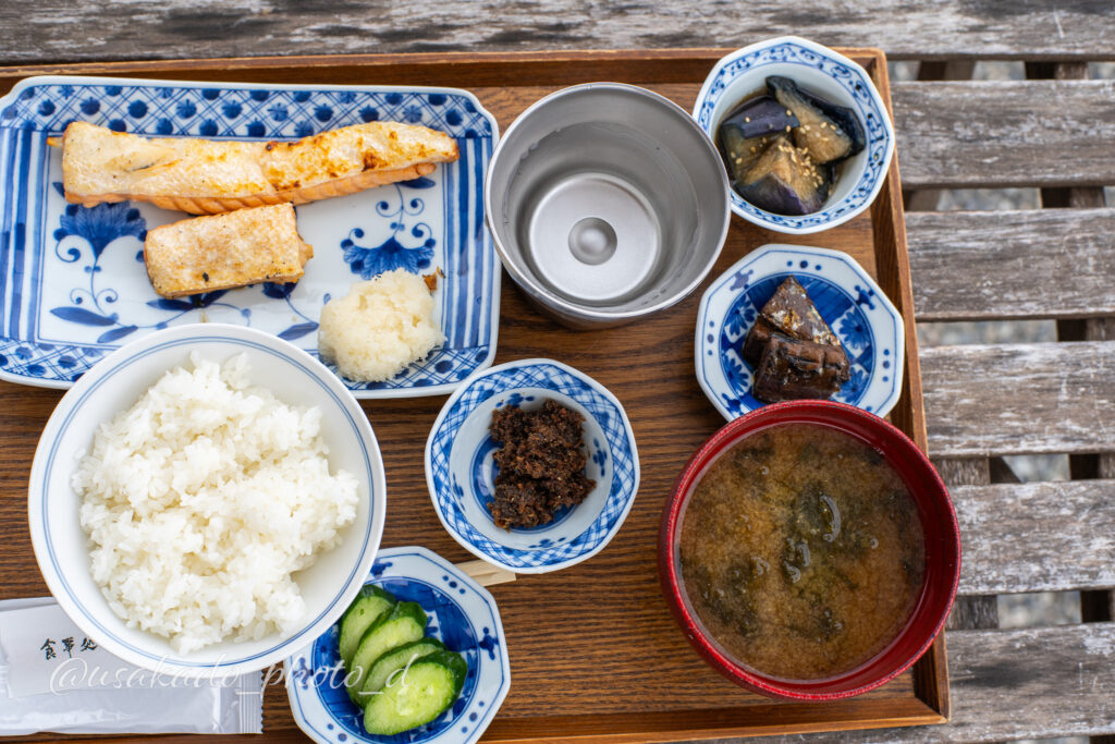 鮭ハラス定食